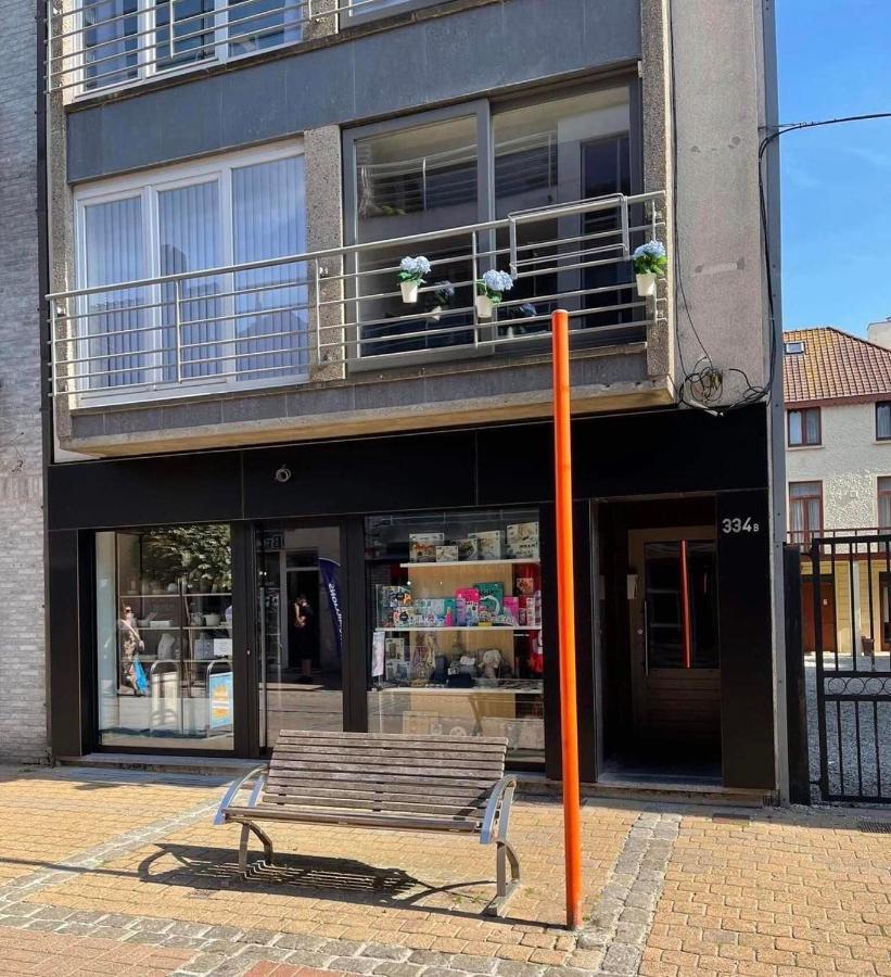 Appartement Miete - Dichtbij Strand En Winkels Bredene Exterior foto